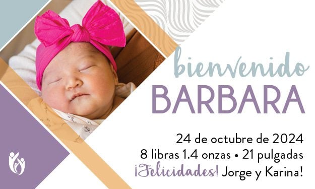 Newborn baby with a pink bow sleeps. Text says: “Bienvenido Barbara, 24 de octubre de 2024 (10-24-24), 8 libras 1.4 onzas, 21 pulgadas. ¡Felicidades! Jorge y Karina.” Purple and gold design elements.